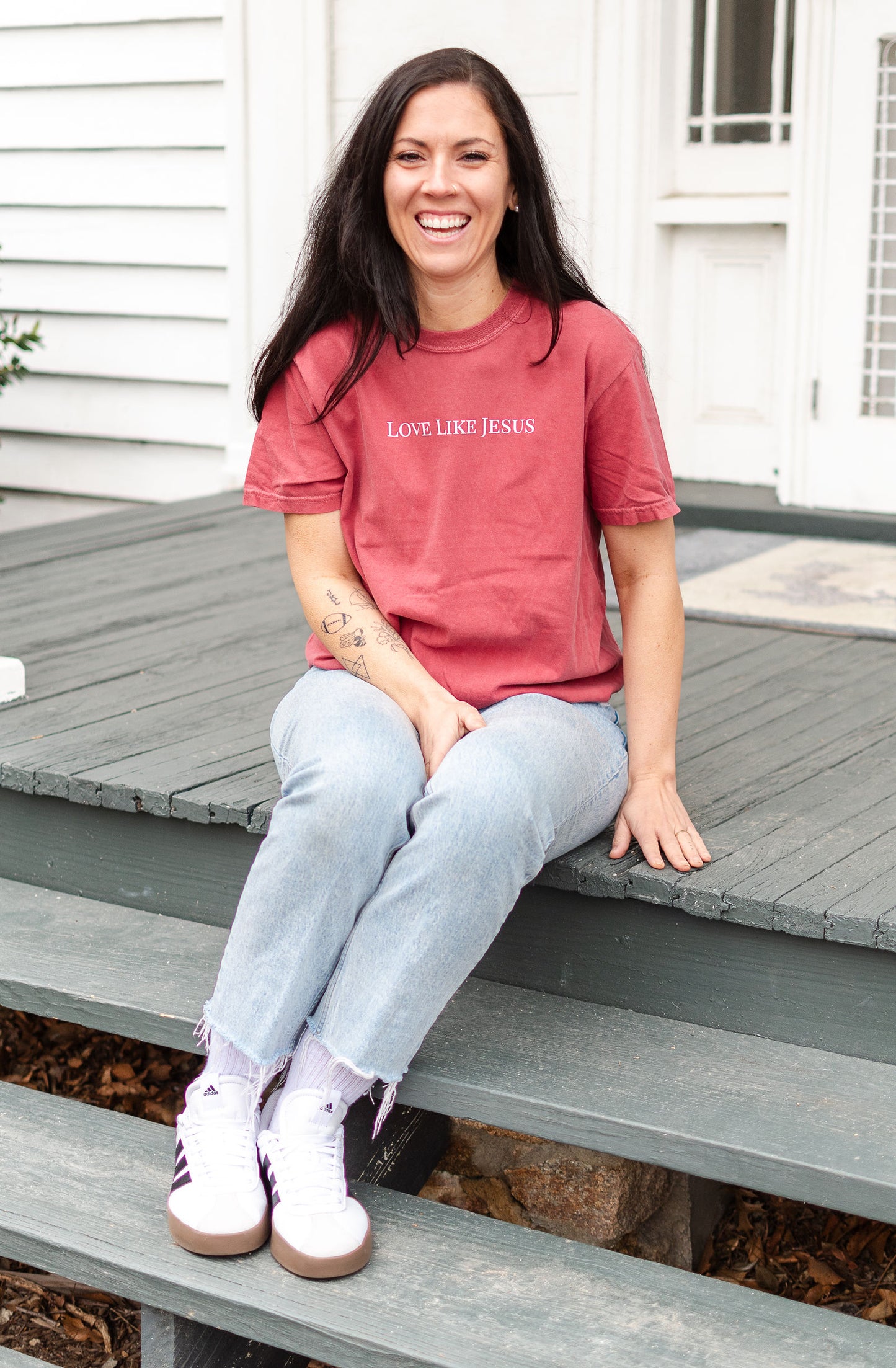 Love Like Jesus Tee