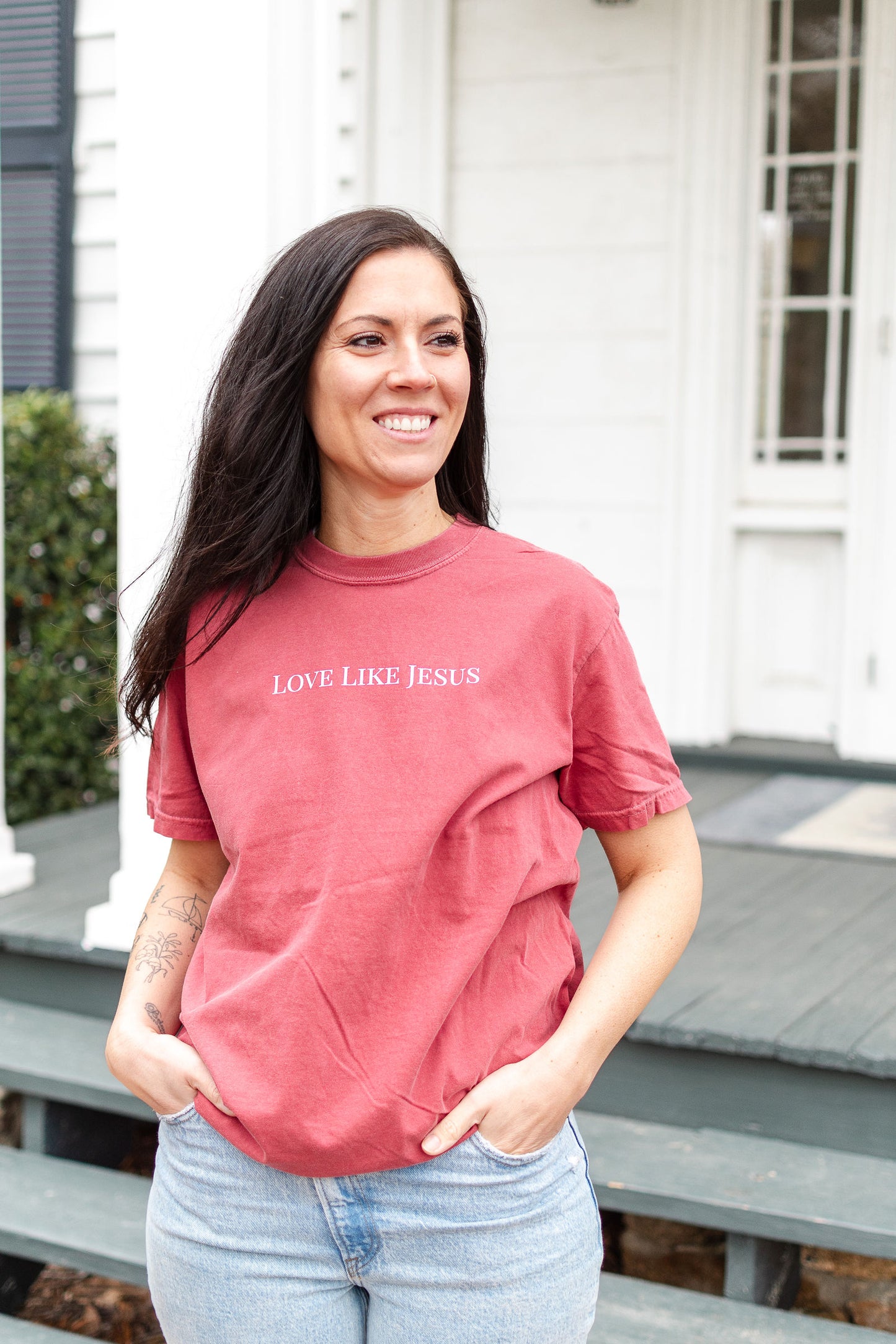 Love Like Jesus Tee