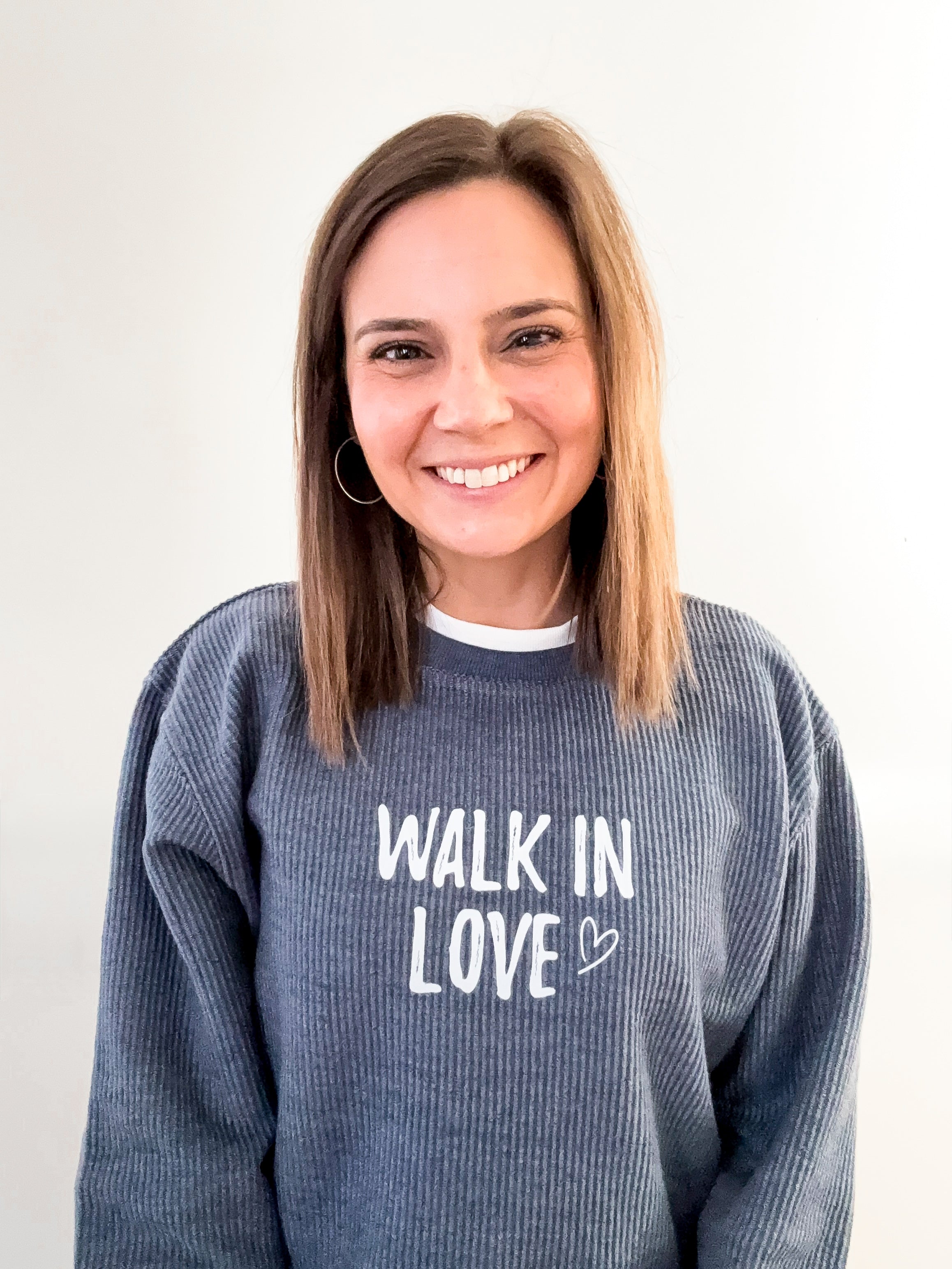 Walk In Love Corded Crewneck – Everlee Gray
